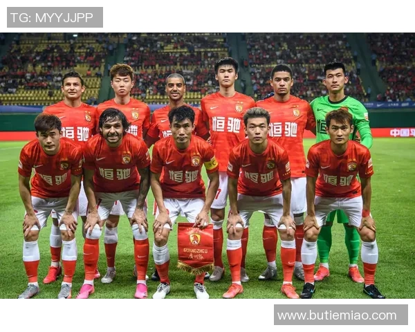 赛后分析广州足球队与武汉足球队的战术意识与表现对比